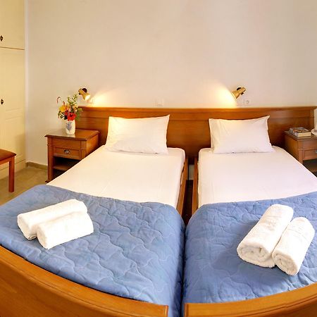 Island Beach Resort (Adults Only) กาวอส ภายนอก รูปภาพ