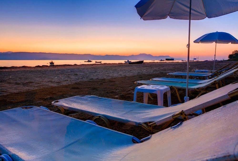 Island Beach Resort (Adults Only) กาวอส ภายนอก รูปภาพ
